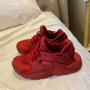 Women Nike Huaraches